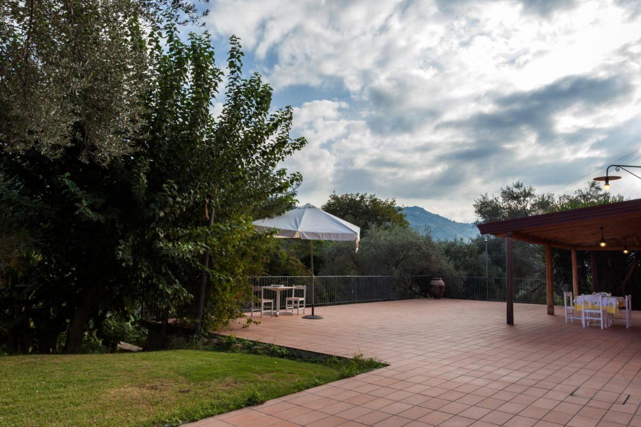 Agricontura Pension Capri Leone Buitenkant foto
